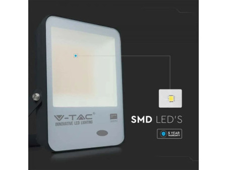 SKU 20175 VT-117 V-TAC PRO Faro LED SMD Chip Samsung 100W 100LM/W con Sensore Crepuscolare Nero 3000K IP65