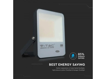 SKU 20176 VT-117 V-TAC PRO Faro LED SMD Chip Samsung 100W 100LM/W con Sensore Crepuscolare Nero 4000K IP65