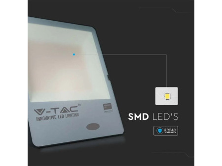 SKU 20181 VT-272 V-TAC PRO Faro LED SMD Chip Samsung 200W 100LM/W con Sensore Crepuscolare Nero 3000K IP65