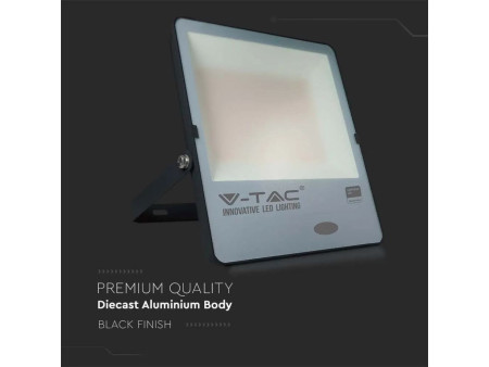 SKU 20182 VT-272 V-TAC PRO Faro LED SMD Chip Samsung 200W 100LM/W con Sensore Crepuscolare Nero 4000K IP65