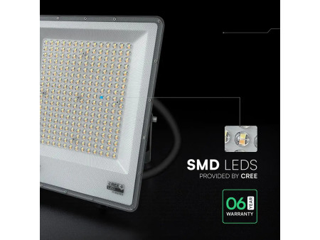 SKU 240706 VT-44209CCT V-TAC PRO Faro LED SMD Chip CREE 200W Driver Integrato Nero CCT IP65