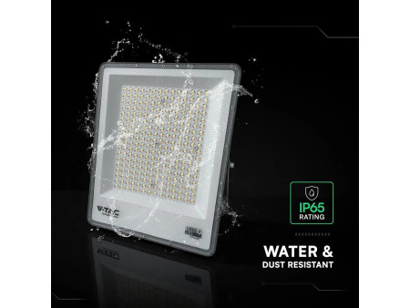 SKU 240706 VT-44209CCT V-TAC PRO Faro LED SMD Chip CREE 200W Driver Integrato Nero CCT IP65
