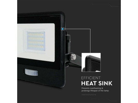 SKU 20261 VT-128S V-TAC PRO Faro LED SMD Chip Samsung 20W con Sensore PIR Nero 6500K IP65