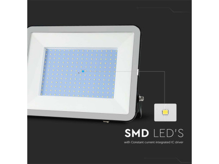 SKU 10031 VT-44300 V-TAC PRO Faro LED SMD Chip Samsung 300W Nero 4000K IP65