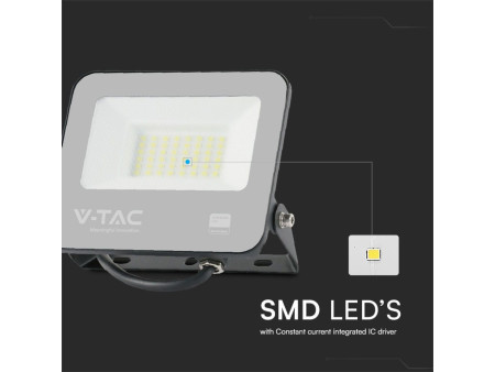 SKU 23599 VT-44035  Confronta V-TAC PRO Faro LED SMD Chip Samsung 100LM/W 30W Cavo 1m Nero 3000K IP65