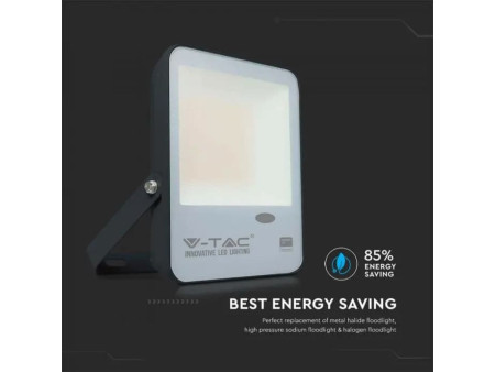 SKU 20173 VT-57 V-TAC PRO Faro LED SMD Chip Samsung 50W 100LM/W con Sensore Crepuscolare Nero 4000K IP65