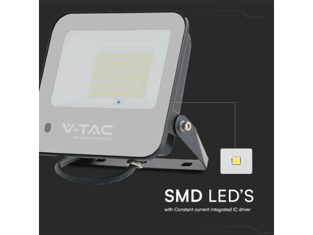 SKU 23463 VT-44053 V-TAC Faro LED SMD 50W con Telecomando Driver Integrato Nero/Grigio RGB+6500K IP65