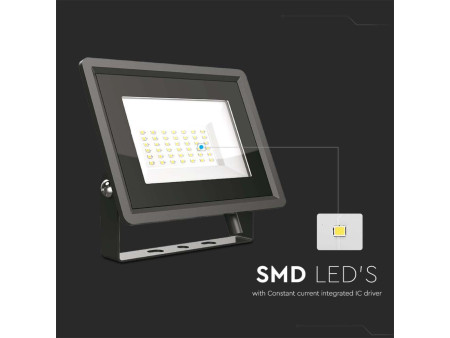SKU 6749 VT-4954 V-TAC Faro LED SMD 50W F-Series con Driver IC Integrato Nero 3000K IP65