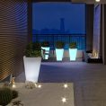 fioriera-led-rgbw-in-resina-bianca-40x40x55cm-12w-ip65-ricaricabile-9.jpg