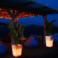 vaso-quadrato-led-rgbw-24w-ricaricabile-telecomando-8-1.jpg