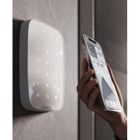 keypad-plus-tastiera-wireless-e-touch-che-supporta-carte-e-portachiavi-crittografati-contactless.jpg keypad-plus-tastiera-wireless-e-touch-che-supporta-carte-e-portachiavi-crittografati-contactless.jpg