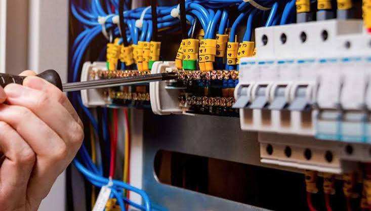 impianti e materiale elettrico impianti e materiale elettrico