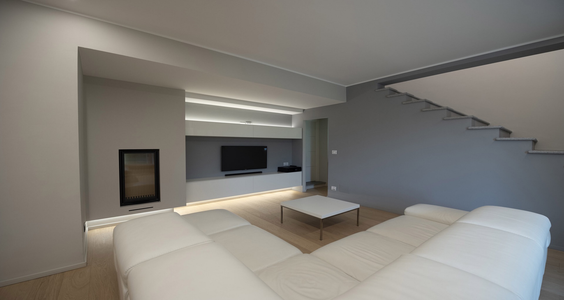 impianti-e-sistemi-di-illuminazione-a-led impianti-e-sistemi-di-illuminazione-a-ledimpianti-e-sistemi-di-illuminazione-a-led